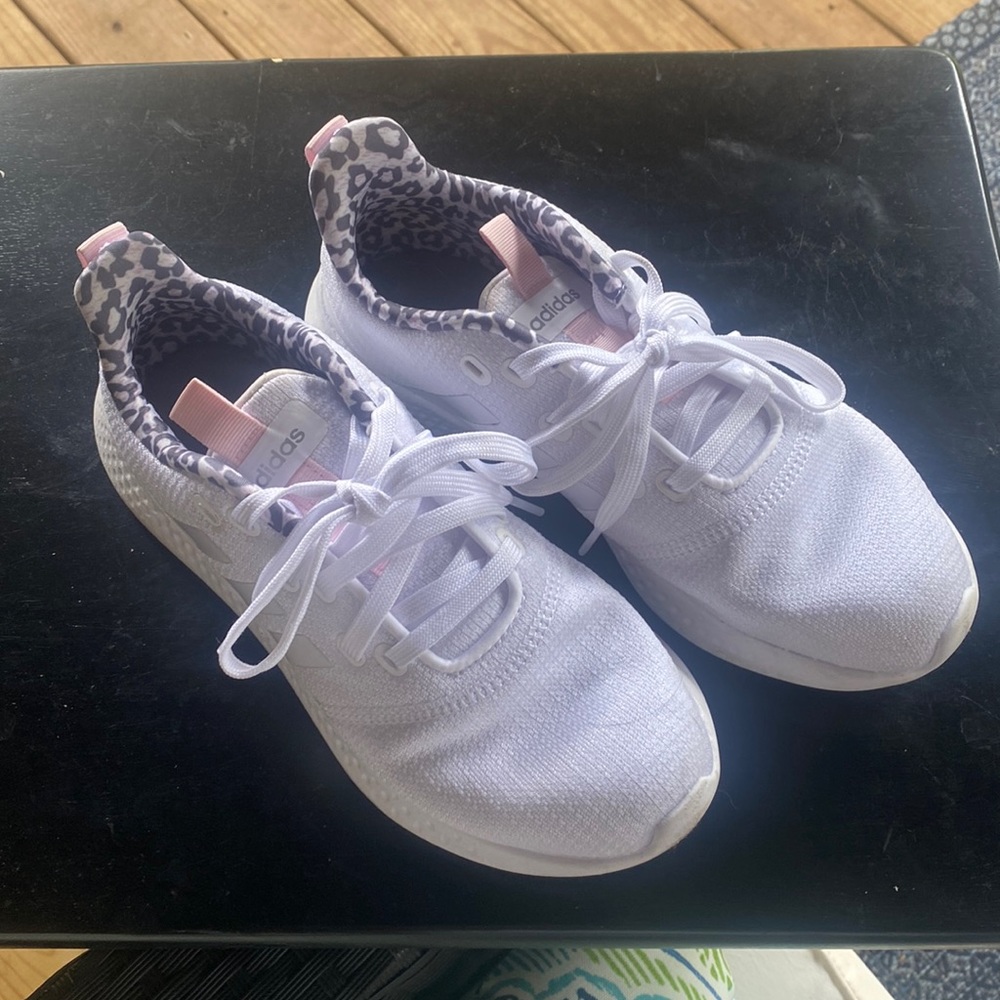 adidas Pure Motion Womens Size 7.5 M Athletic Shoes